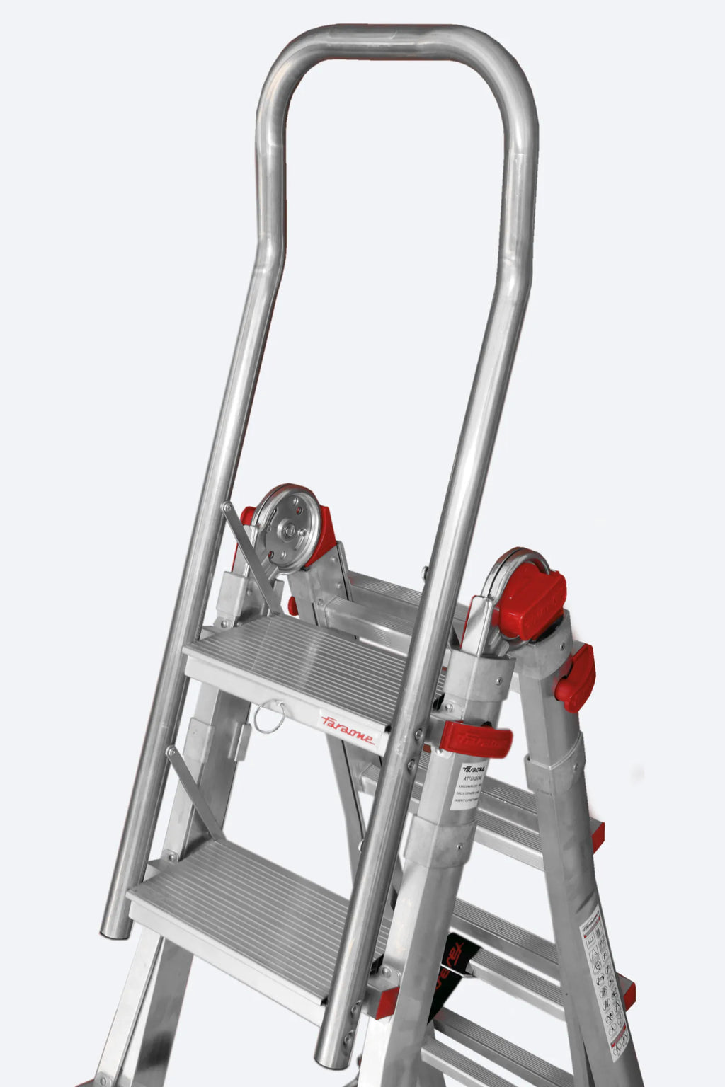 Bracciolo gradino BRTELES Faraone applicato su scala professionale telescopica